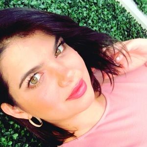 Meet your Posher, Miriell